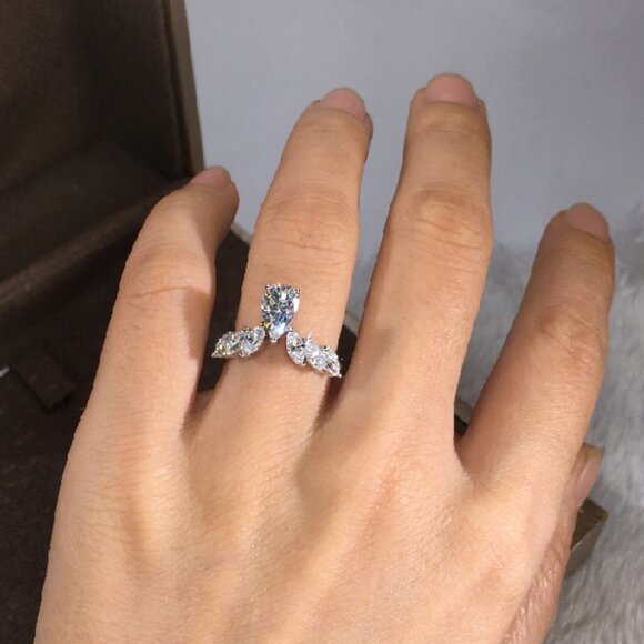 🌸Marquis Angle Wings Wedding Anillos Water Drop Pure CZ Pear Ring, L183 - Picture 3 of 6